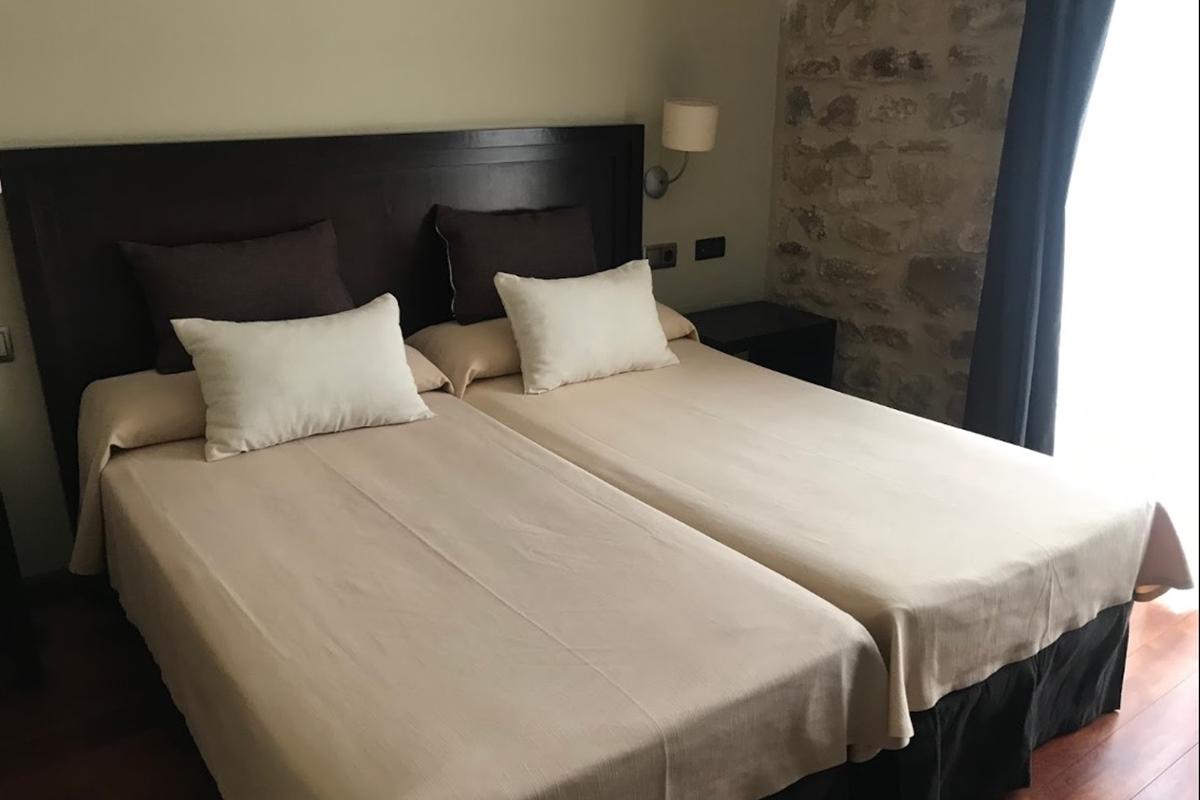 Hotel Baeza Monumental By Eme Hoteles ภายนอก รูปภาพ