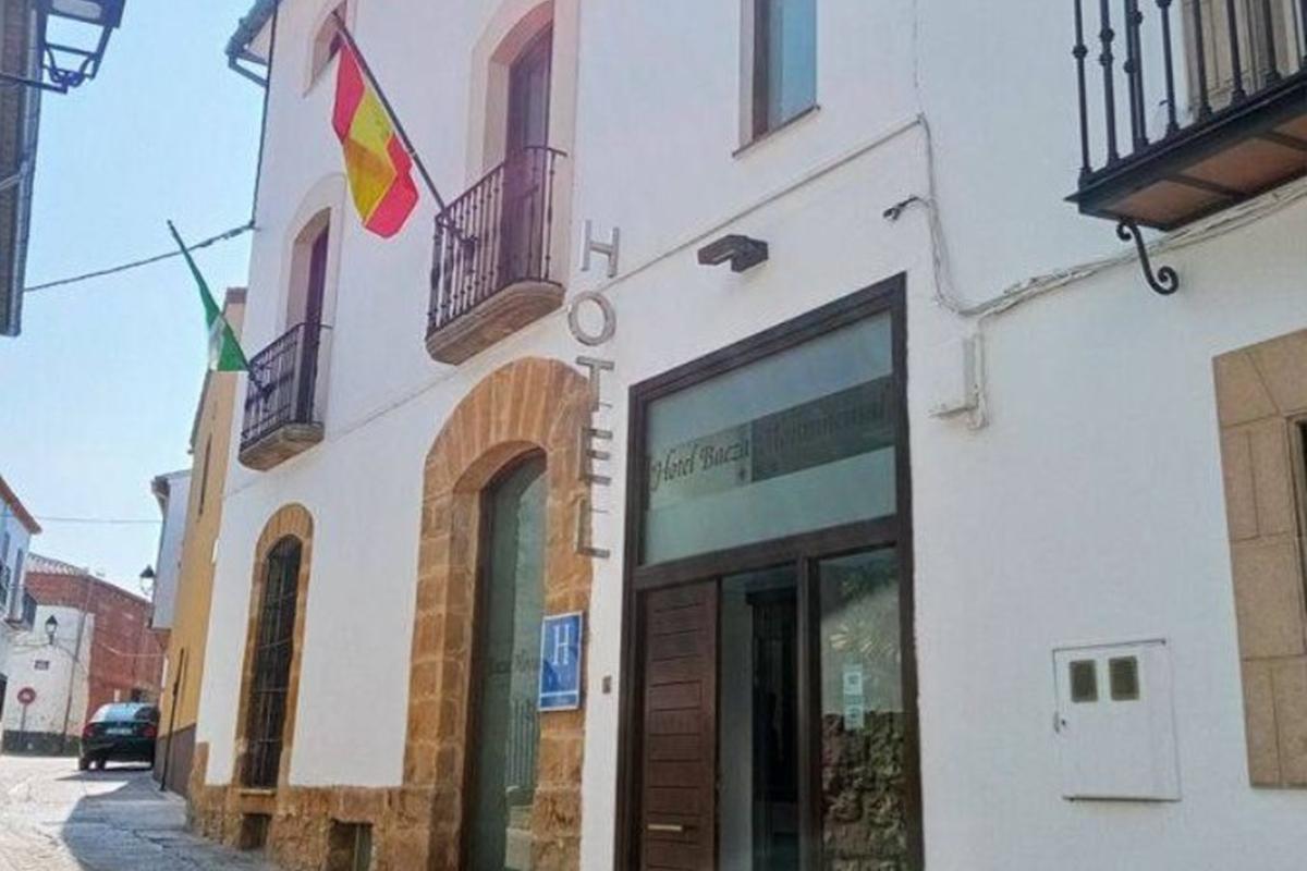 Hotel Baeza Monumental By Eme Hoteles ภายนอก รูปภาพ