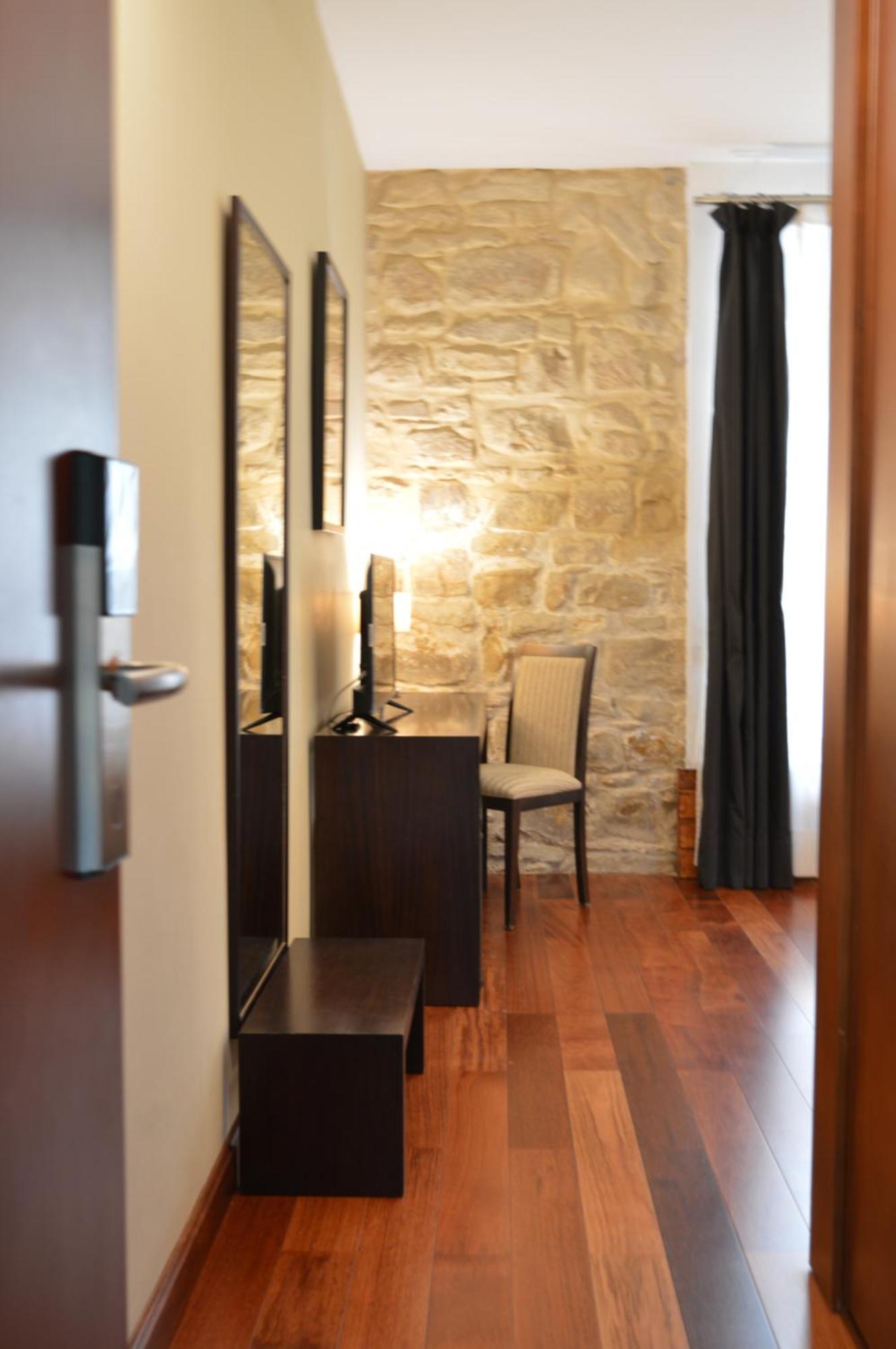 Hotel Baeza Monumental By Eme Hoteles ภายนอก รูปภาพ