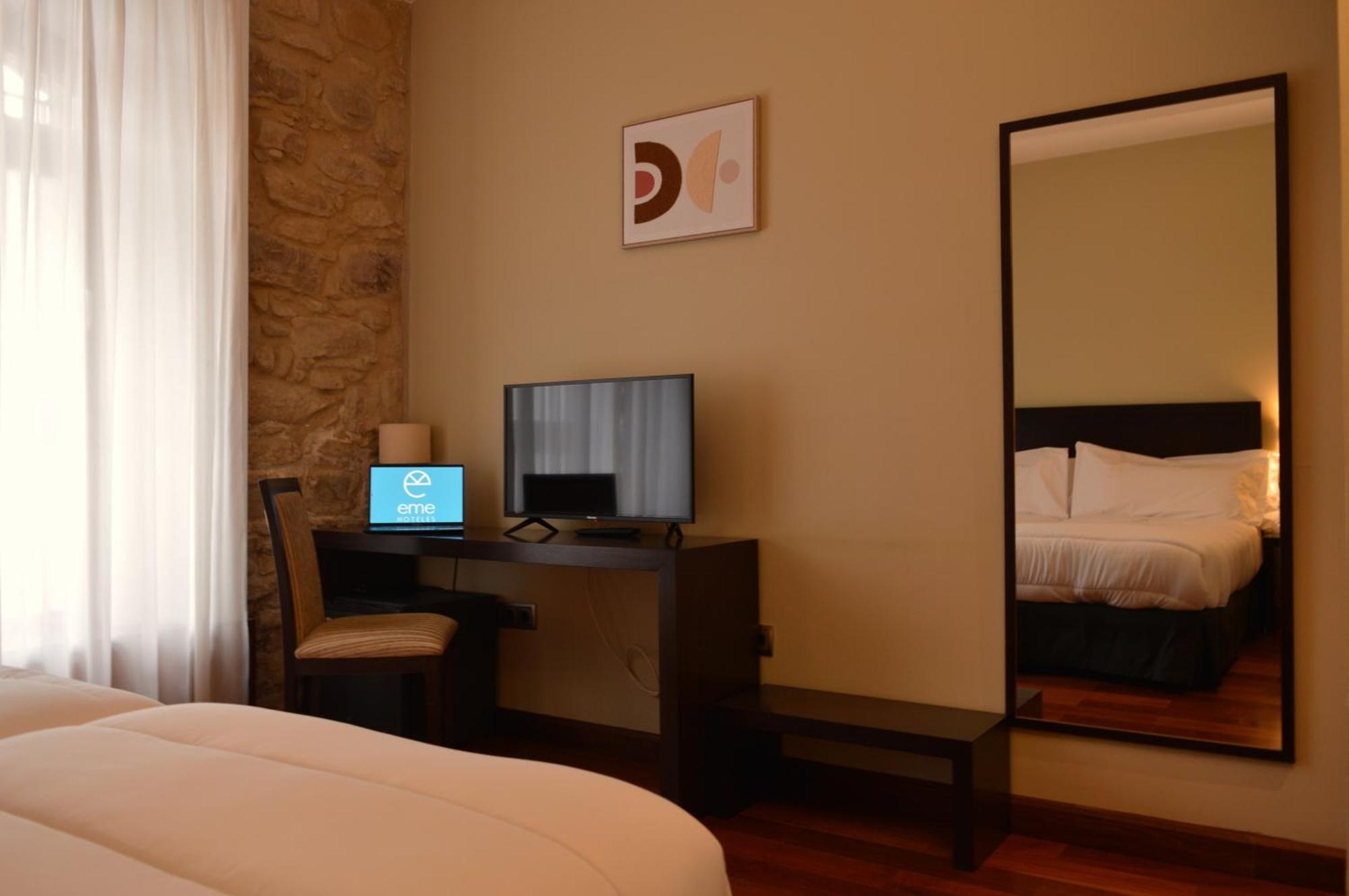 Hotel Baeza Monumental By Eme Hoteles ภายนอก รูปภาพ