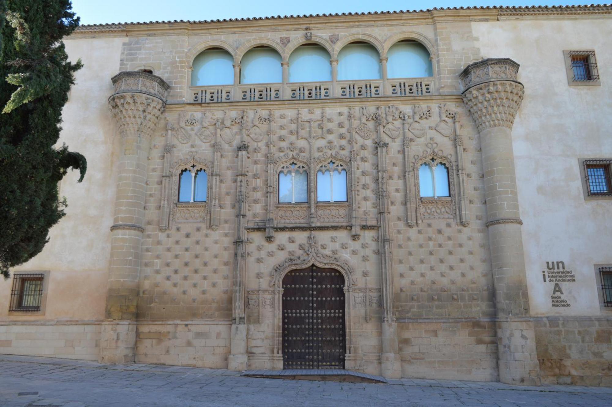 Hotel Baeza Monumental By Eme Hoteles ภายนอก รูปภาพ